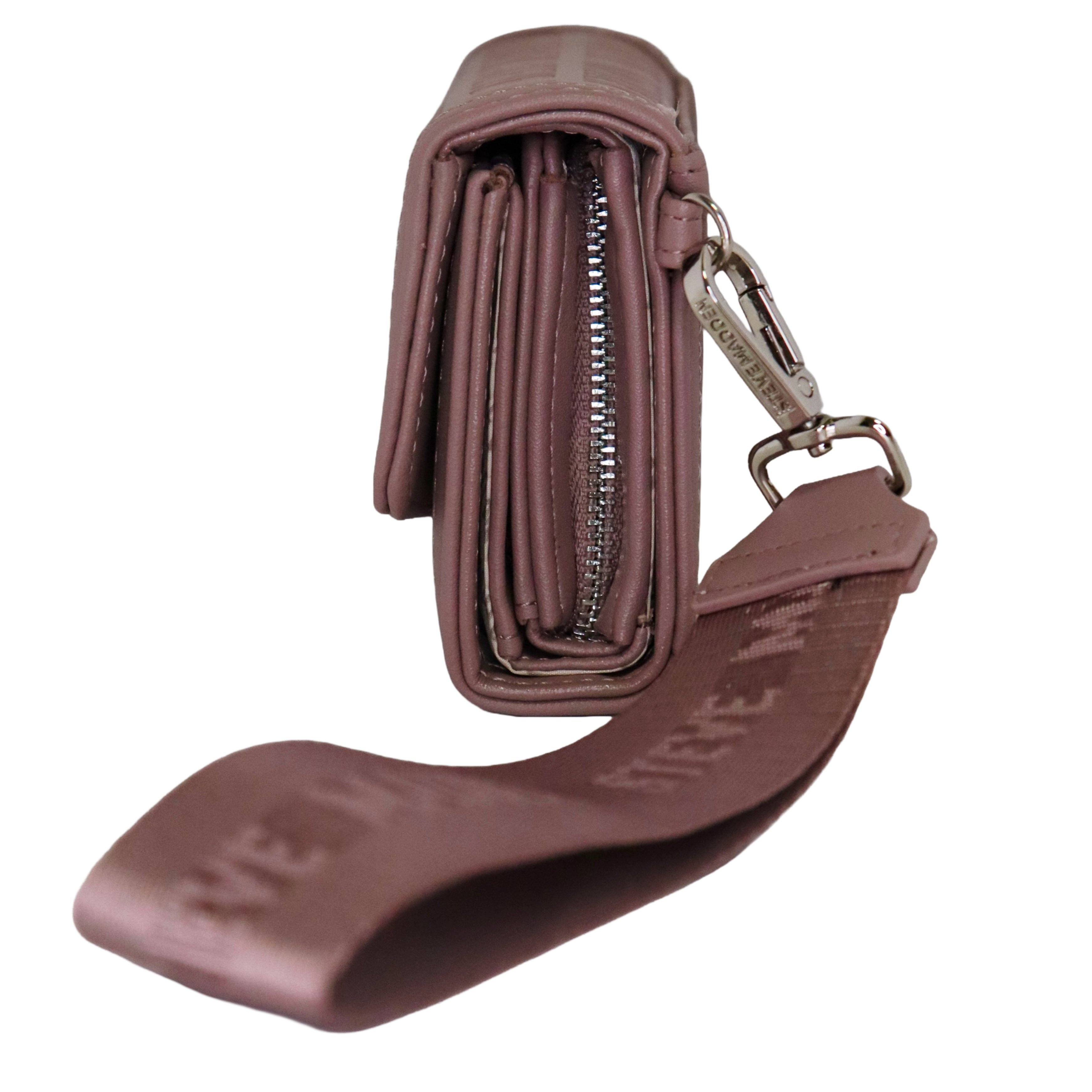 Steve Madden — Embossed Brett Wallet